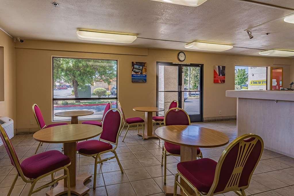 Studio 6-Fresno, Ca - Extended Stay Pinedale 餐厅 照片