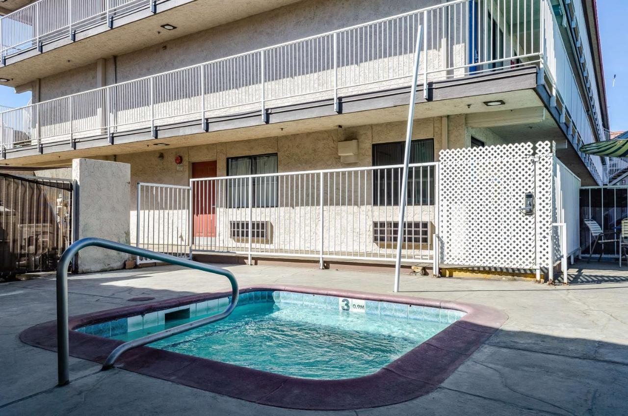 Studio 6-Fresno, Ca - Extended Stay Pinedale 外观 照片